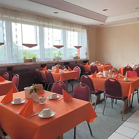 Hotel Hotel Herbstein 3*