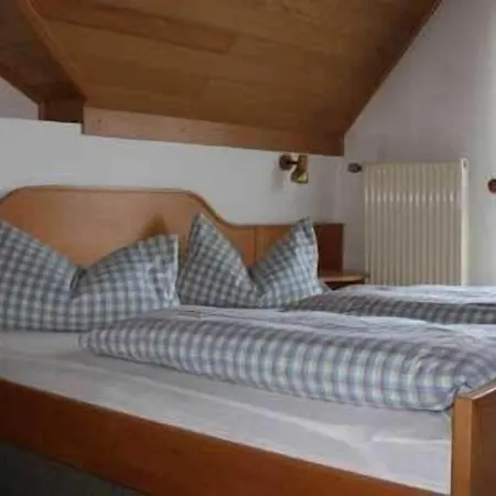 Hotel Herbstein 3*