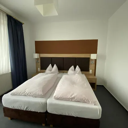 Szálloda Hotel Herbstein Herbstein