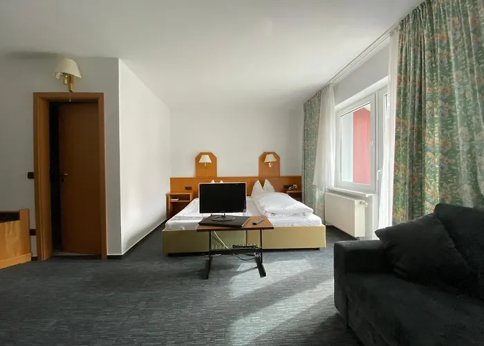 Hotel Herbstein Hotell 3*