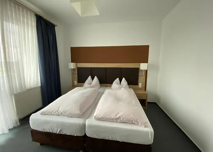 Hotell Hotel Herbstein Herbstein